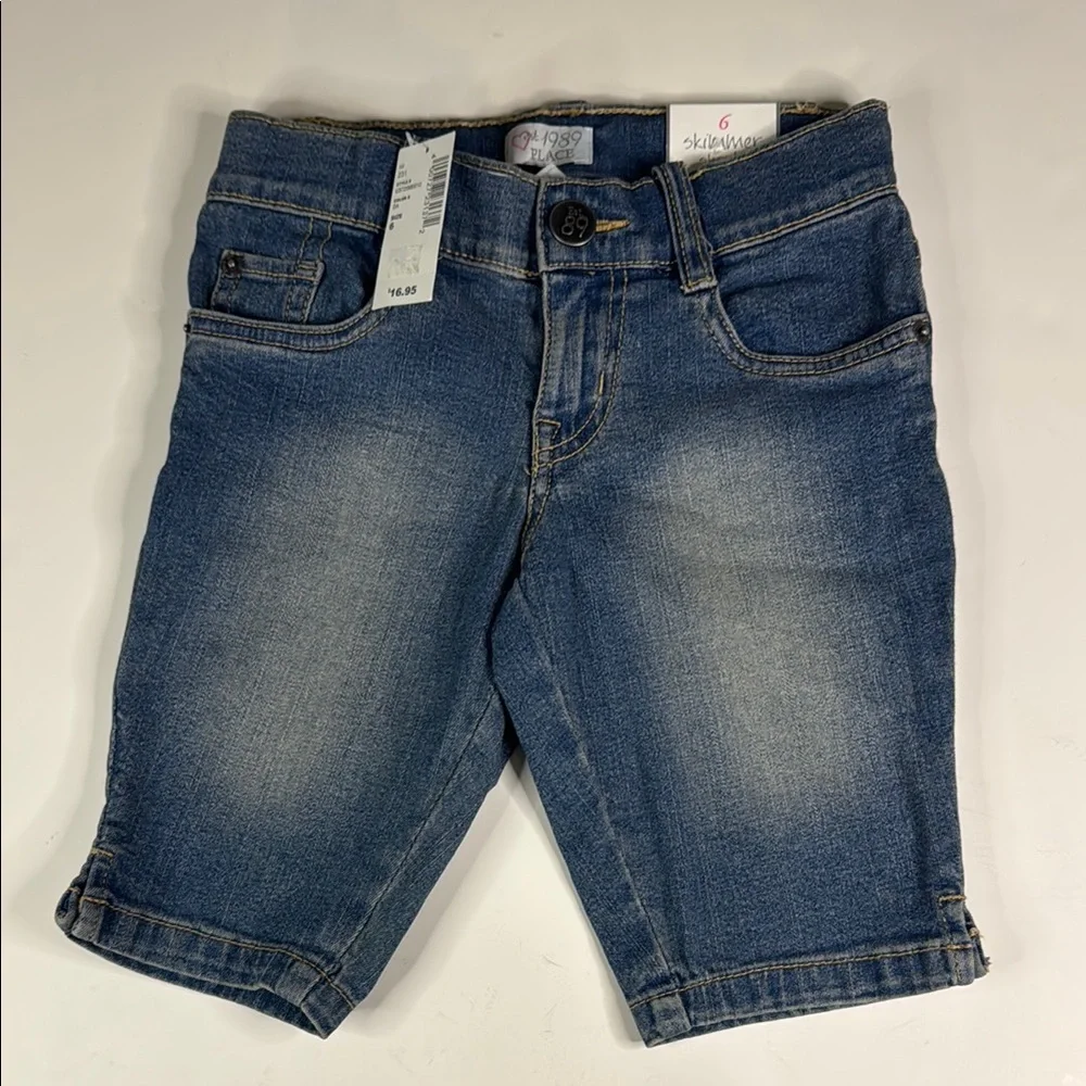The Children's Place Girls’ Blue Denim Skimmer Skinny‎ Fit Knee-Length Shorts